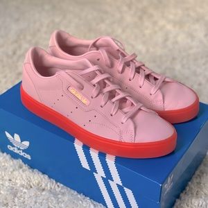 Adidas Sleek
